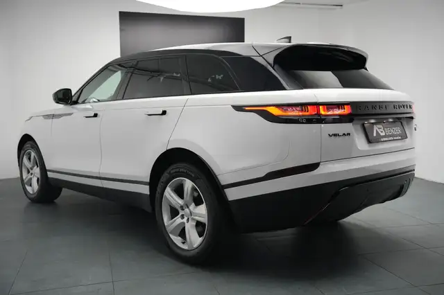 Land Rover Range Rover Velar view 7
