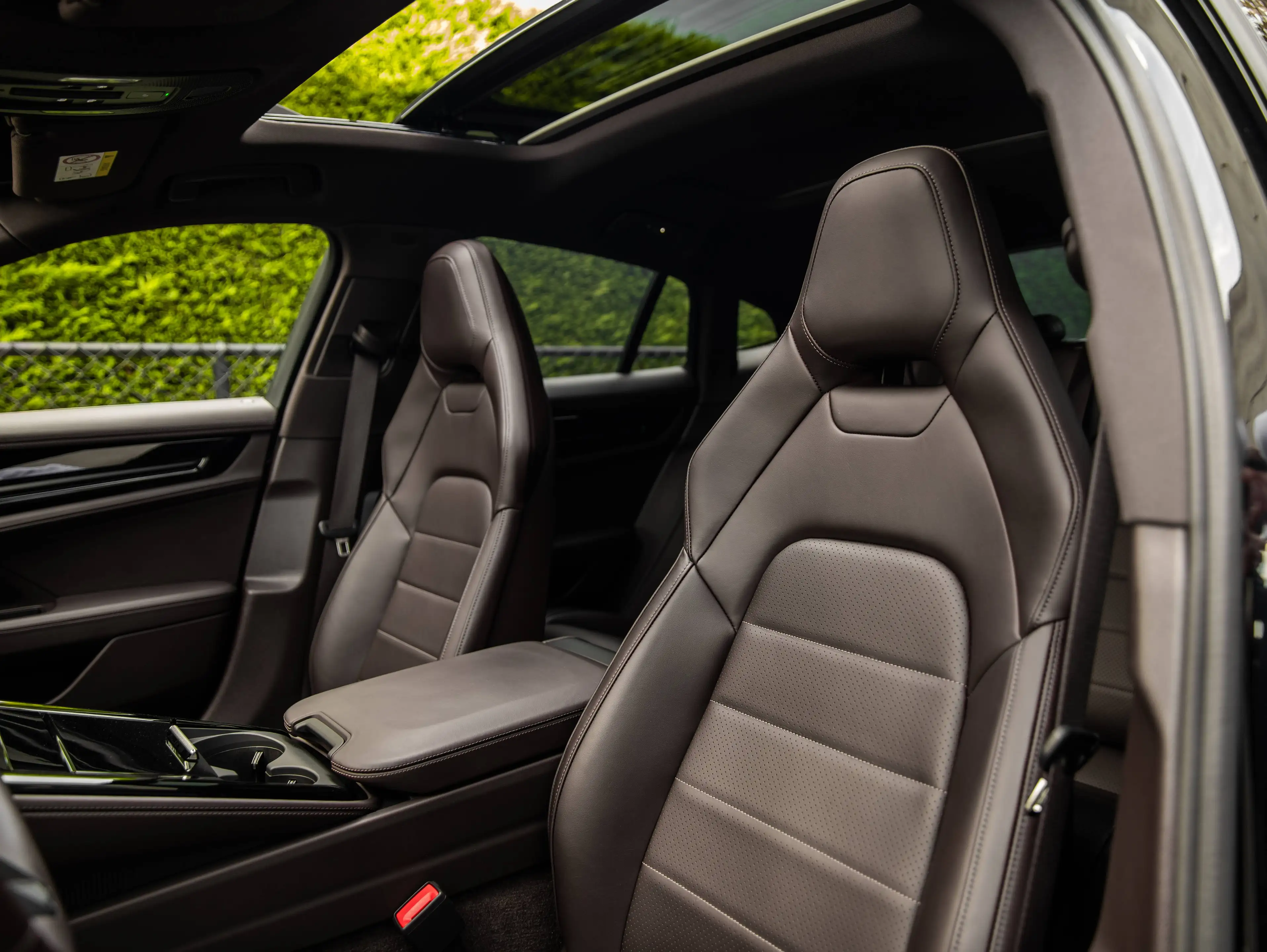 Porsche Panamera Panamera 4 E-Hybrid/INNO/AIR SUSP/HD MATRIX/PANO/360/SPORT EXH/21"/SOFT CLOSE/BOSE/MEMORY — photo 8