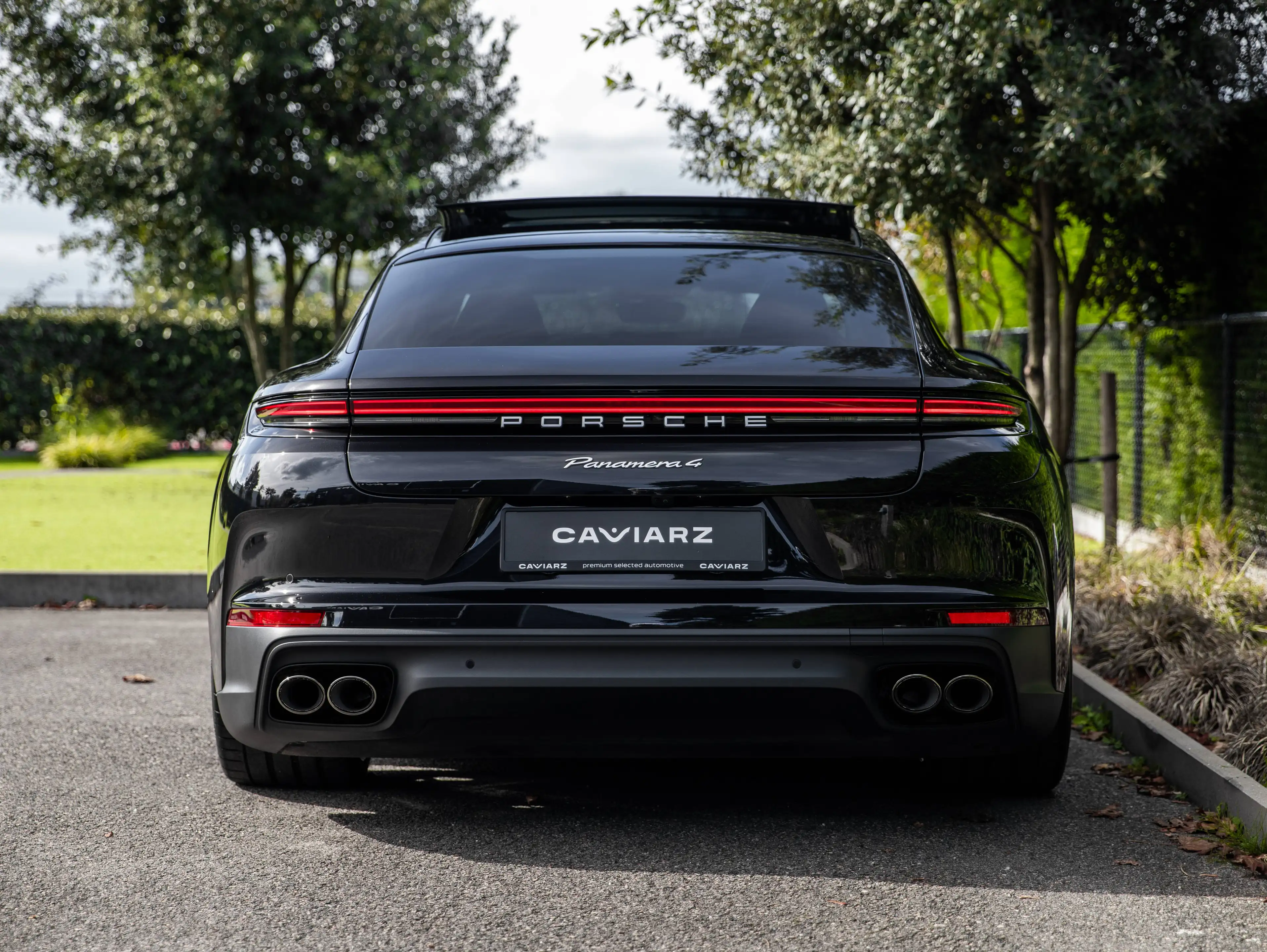 Porsche Panamera Panamera 4 E-Hybrid/INNO/AIR SUSP/HD MATRIX/PANO/360/SPORT EXH/21"/SOFT CLOSE/BOSE/MEMORY — photo 5