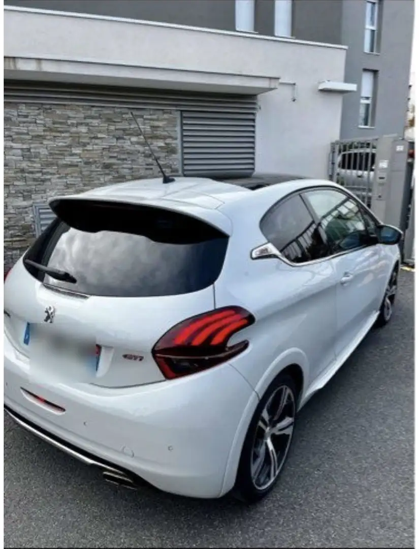 Peugeot 208 1.6 THP 208ch S&S BVM6 GTi - 2