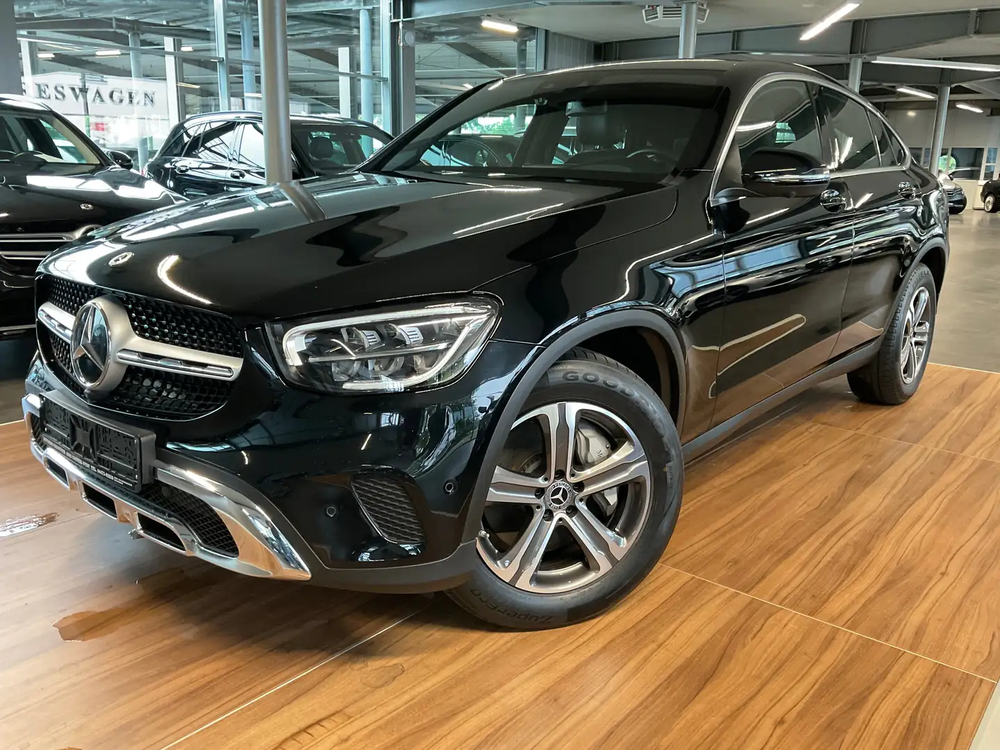 Mercedes-Benz GLC 400 GLC 400 d Coupe 4Matic DISTRONIC/HUD/SPUR/TOTW/FLA Schwarz - 1