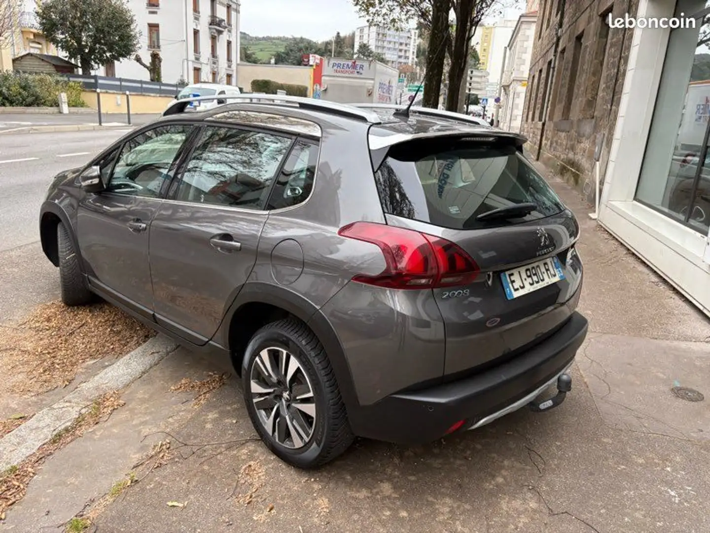 Peugeot 2008 allure 1.2 essence 2017 très bon état Gris - 2