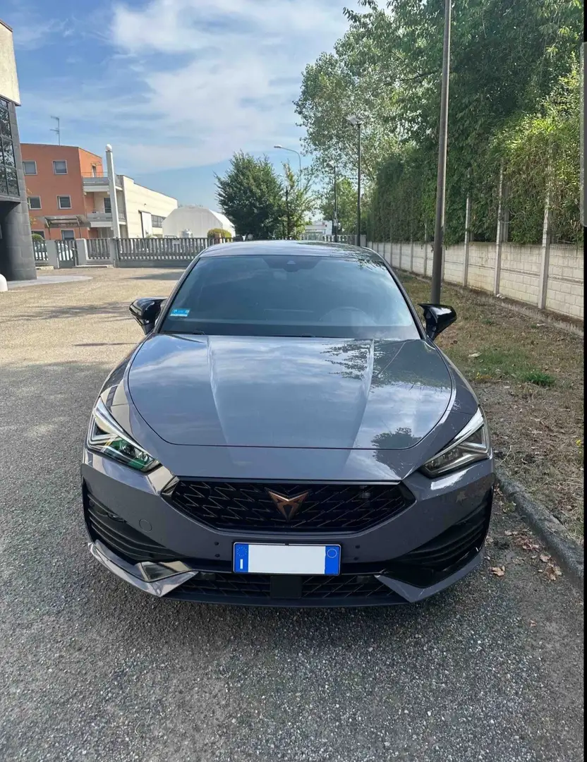 CUPRA Leon 1.4 e-hybrid VZ 245cv dsg - 1
