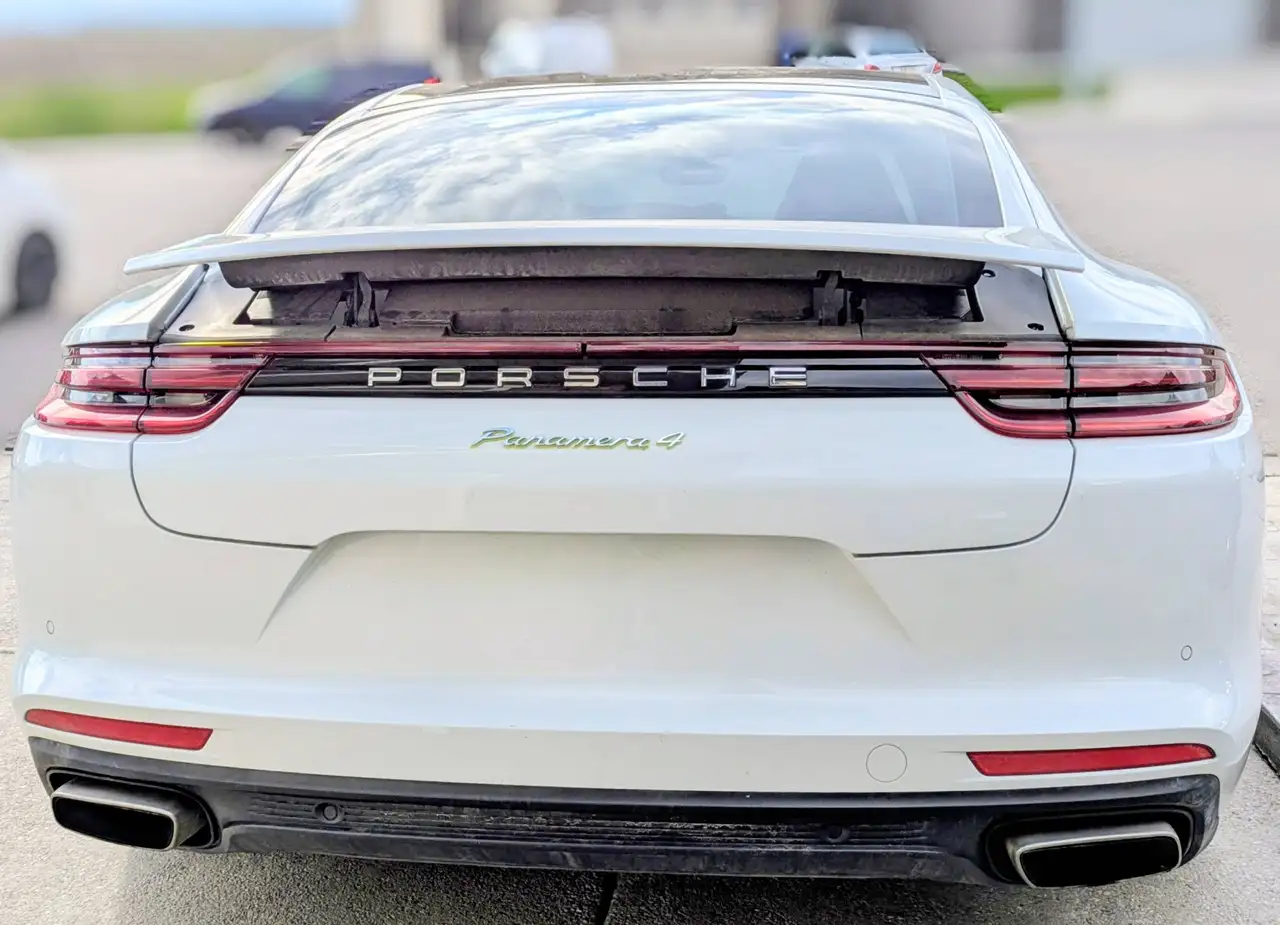 Porsche Panamera photo Porsche Panamera