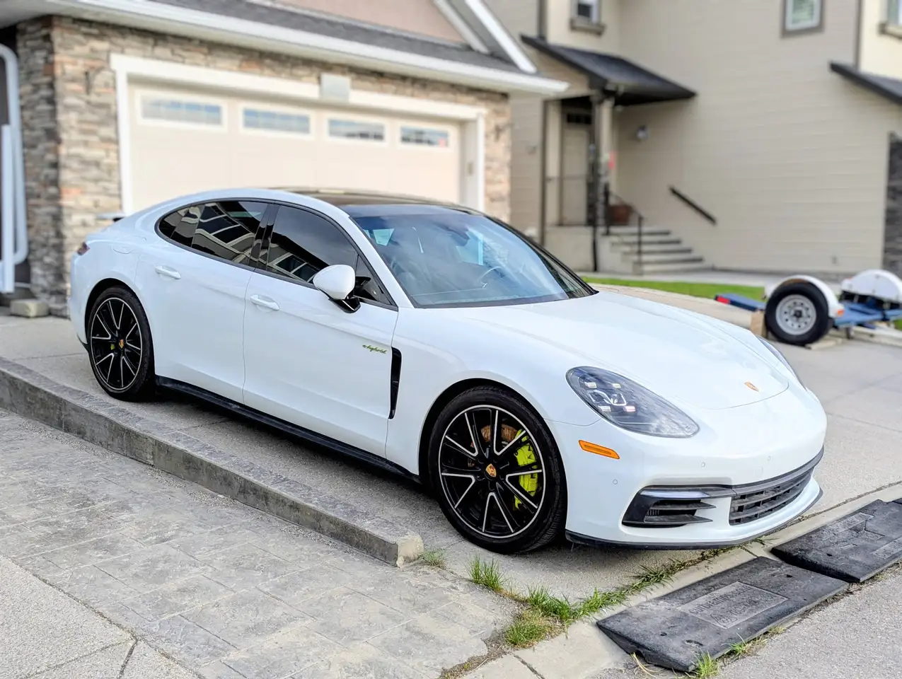 Porsche Panamera photo Porsche Panamera