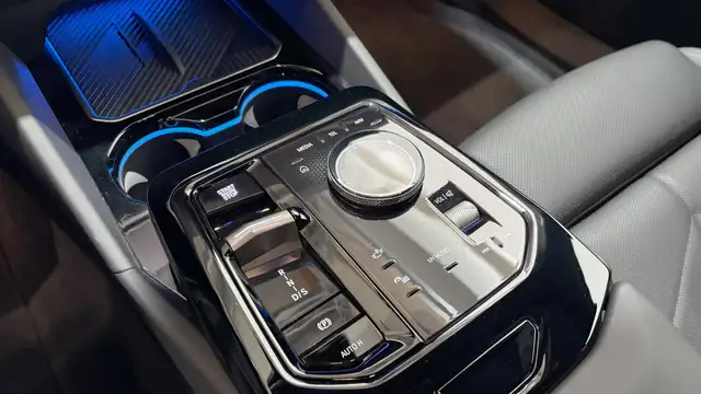 BMW 520 d xDrive Ansicht 10