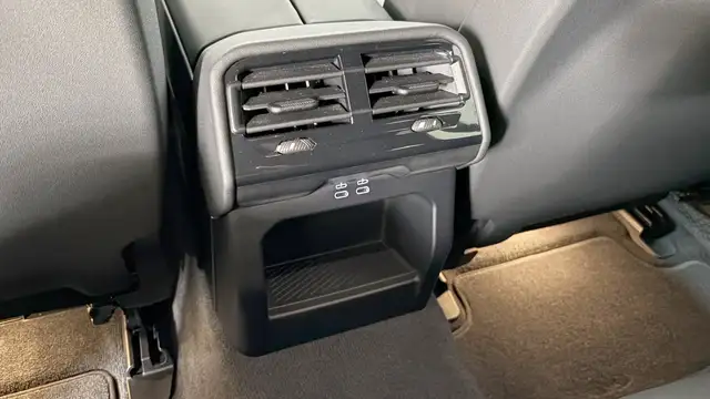 BMW 520 d xDrive Ansicht 12