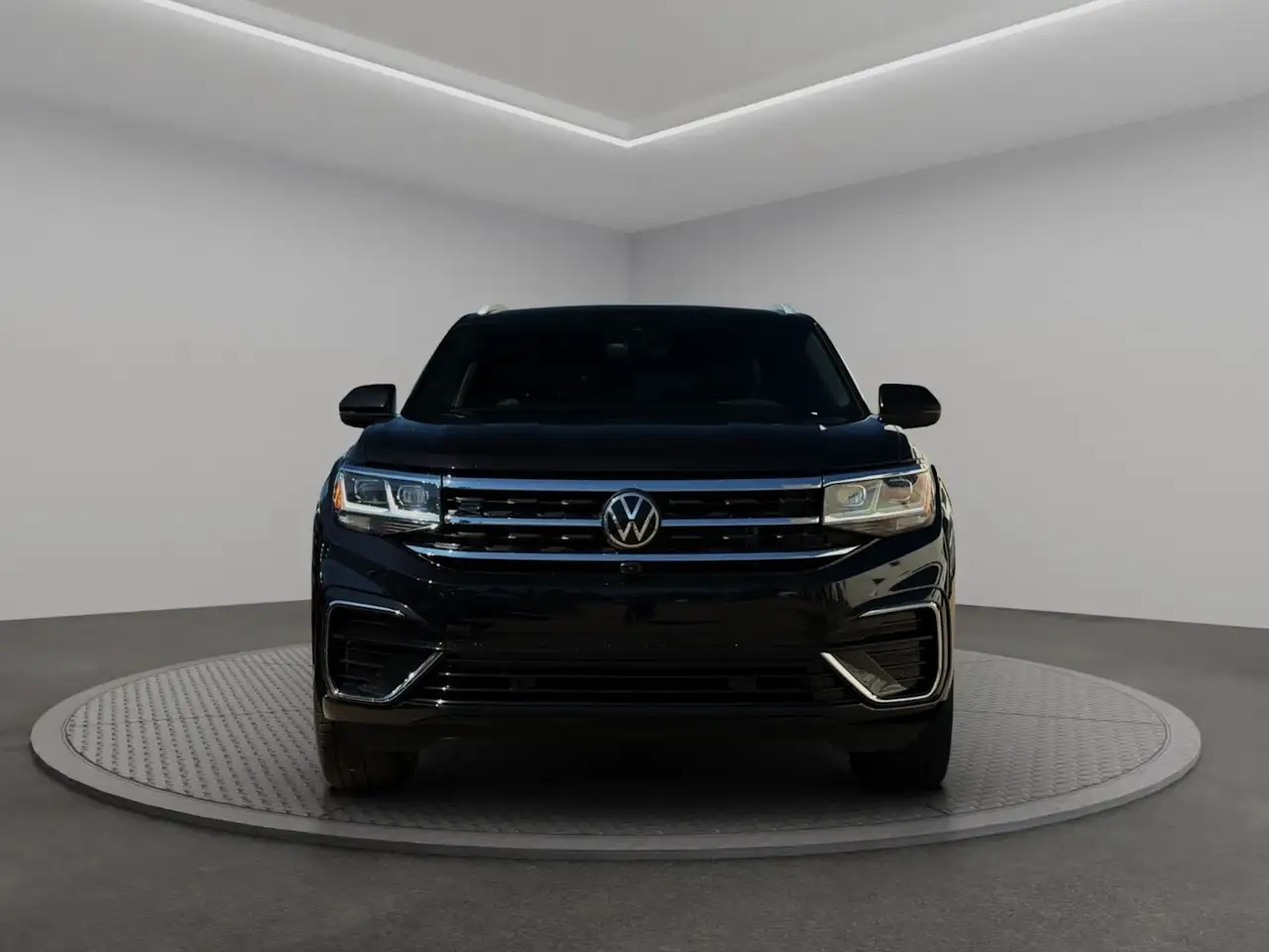 Volkswagen Atlas photo Volkswagen Atlas