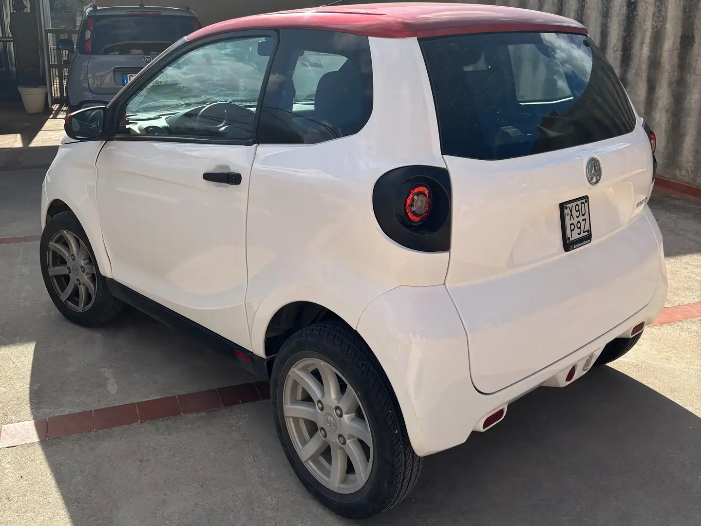 Aixam Mega MINAUTO Fehér - 2