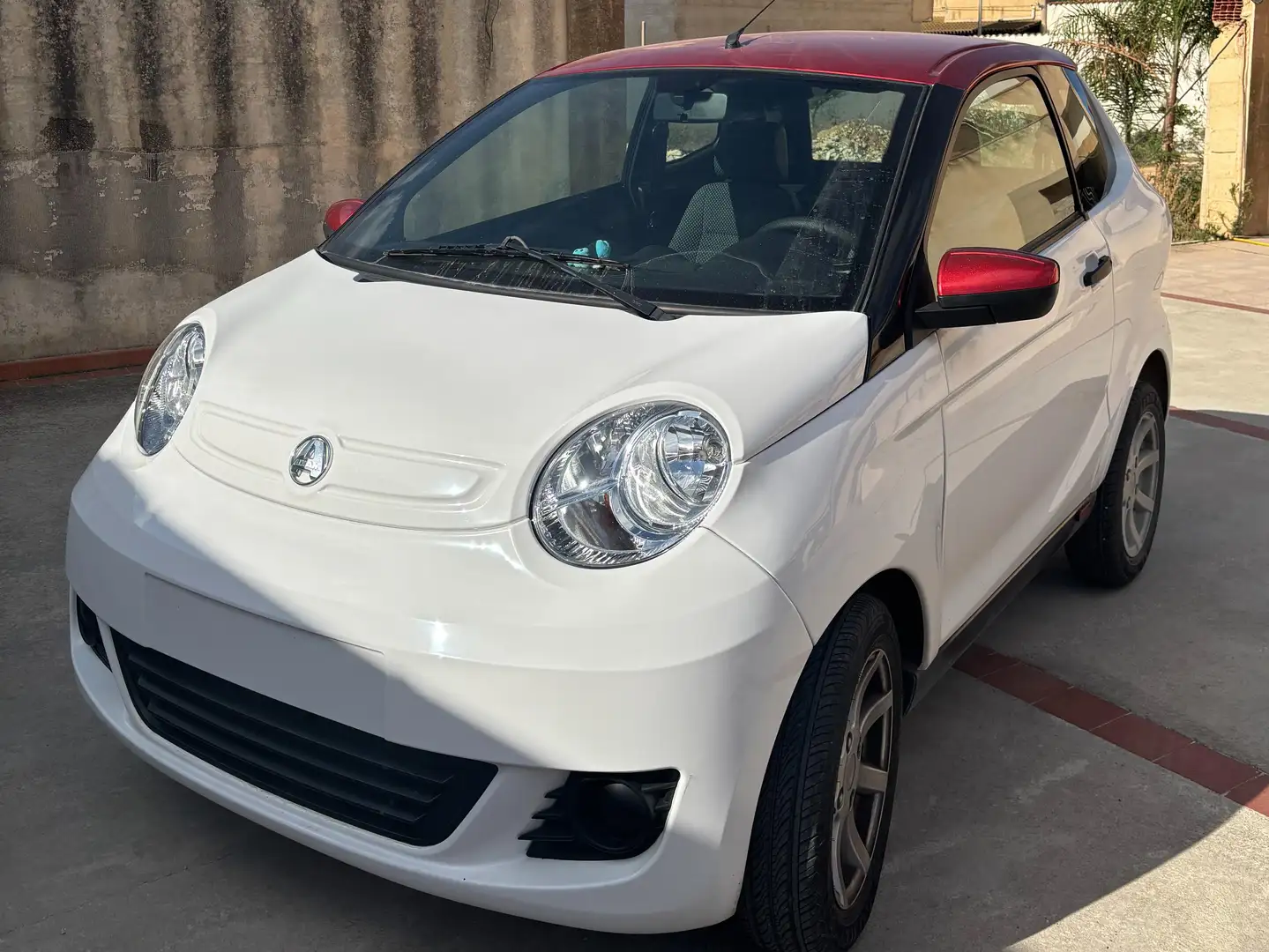 Aixam Mega MINAUTO Fehér - 1