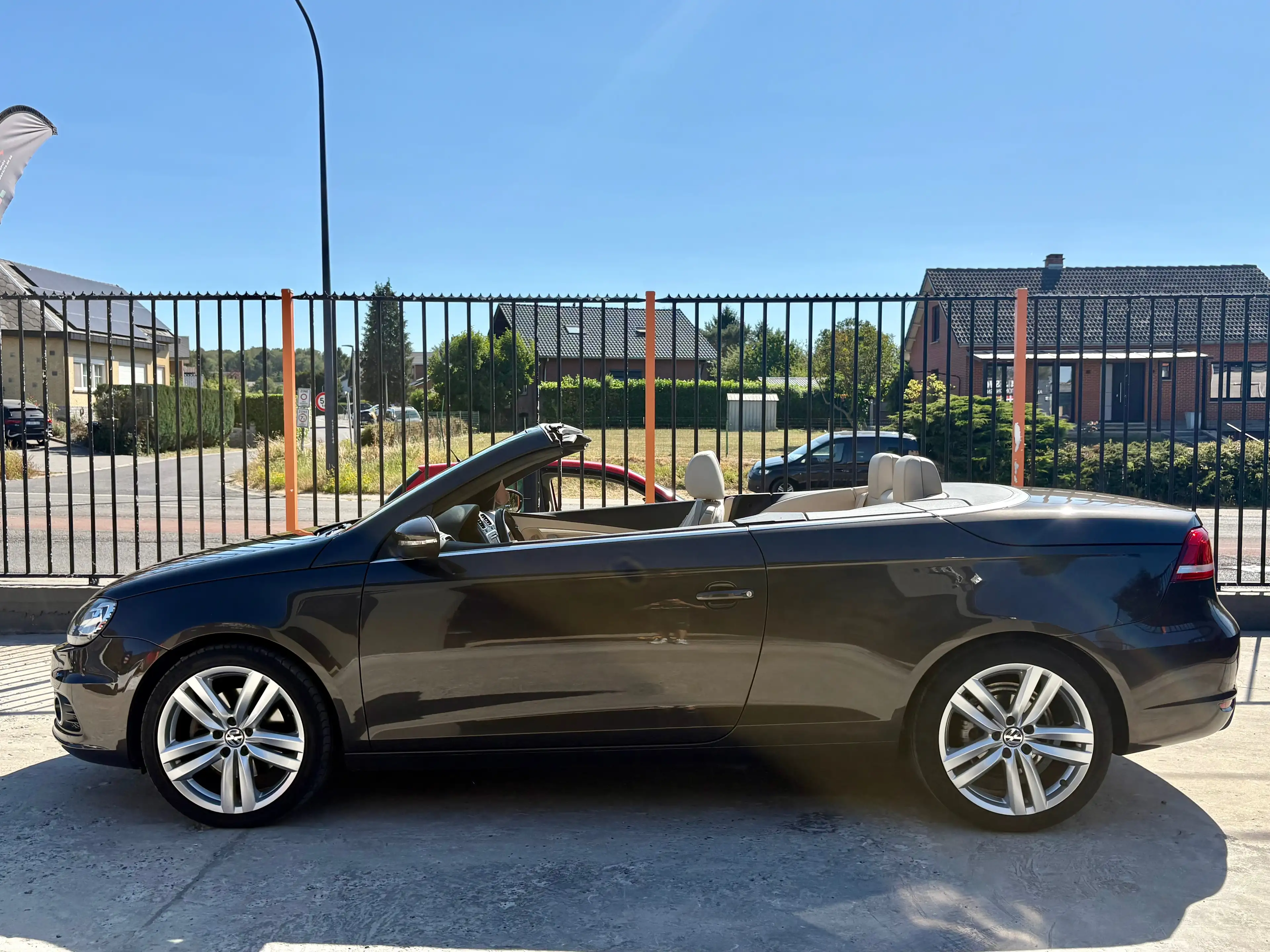 Volkswagen Eos Eos 2.0 CR TDi — photo 6