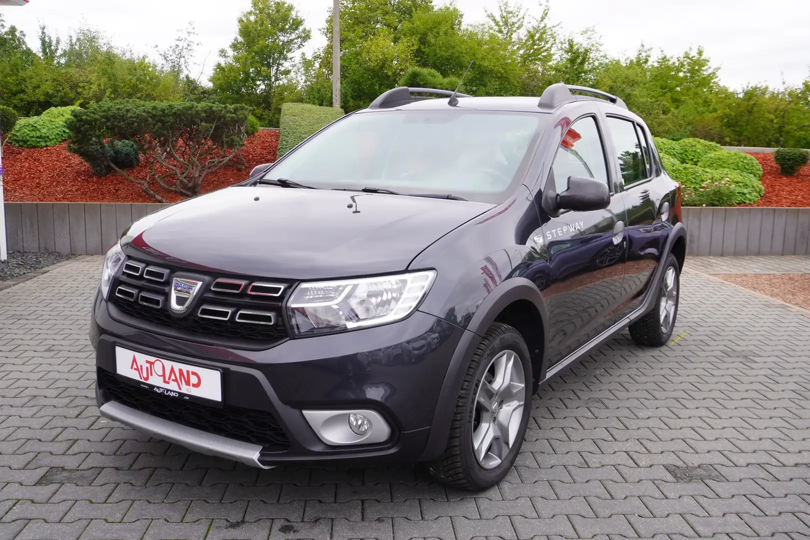 Dacia Sandero Stepway III LED Kamera AHK PDC Schwarz - 2