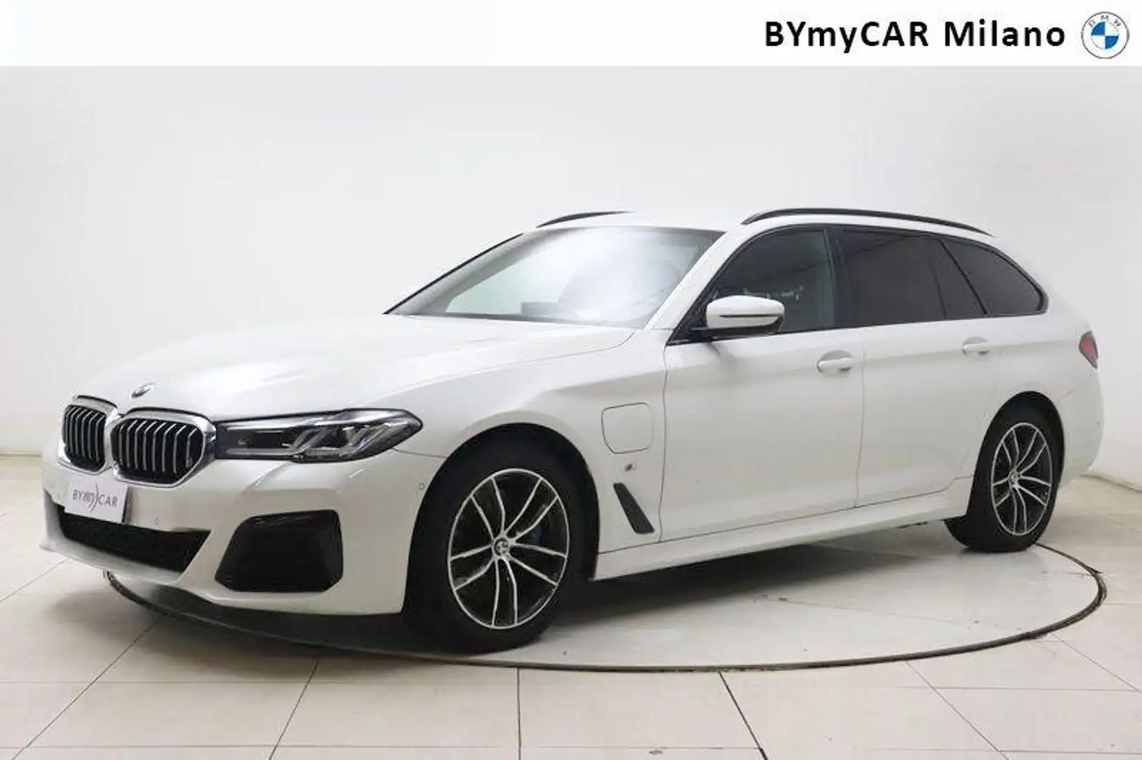 BMW 530 e Touring xdrive Msport auto Blanc - 1