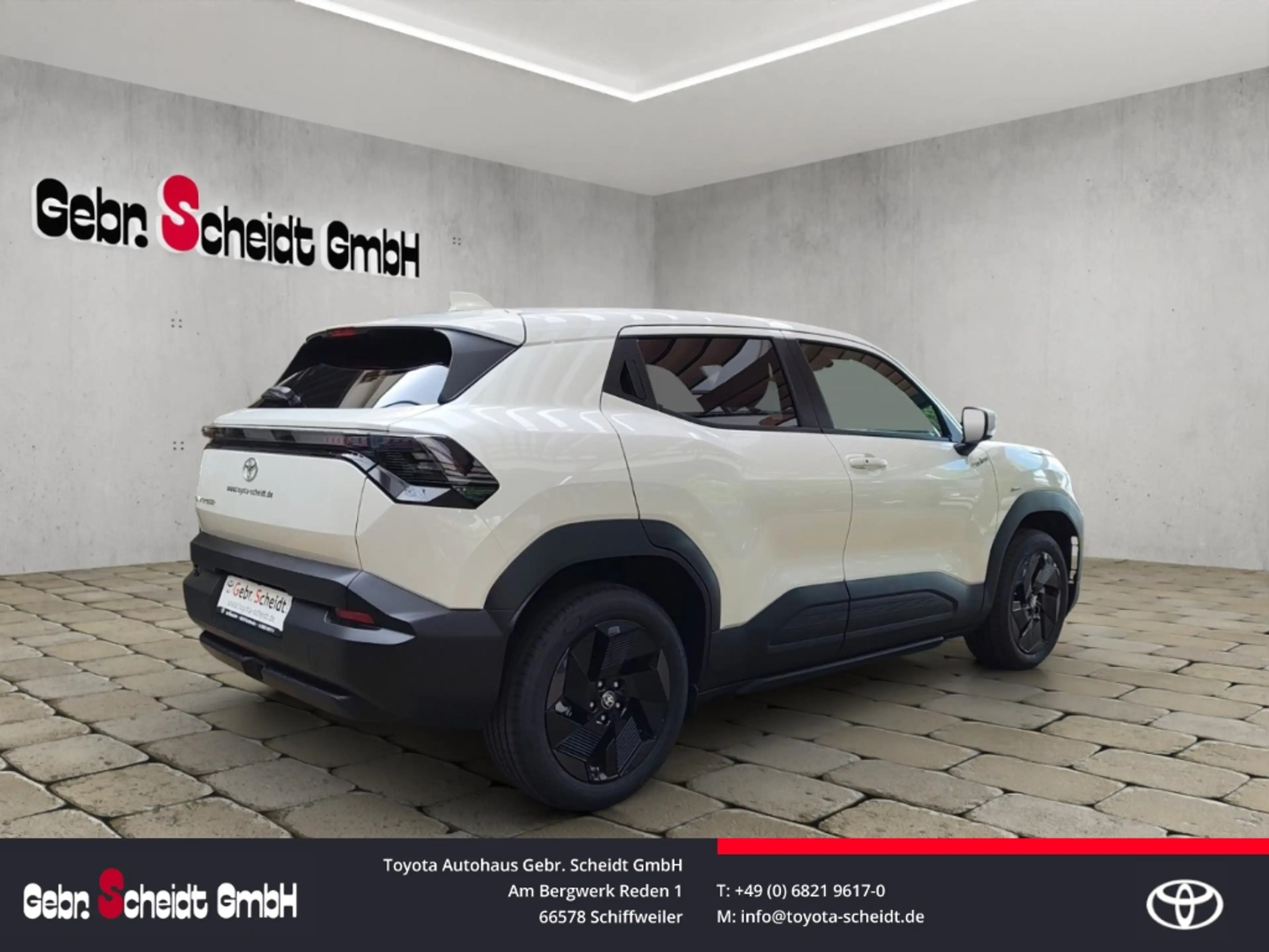 Toyota Urban Cruiser FWD Teamplayer 61kWh Rückfahrkamera Sitzheizung Ap — photo 4