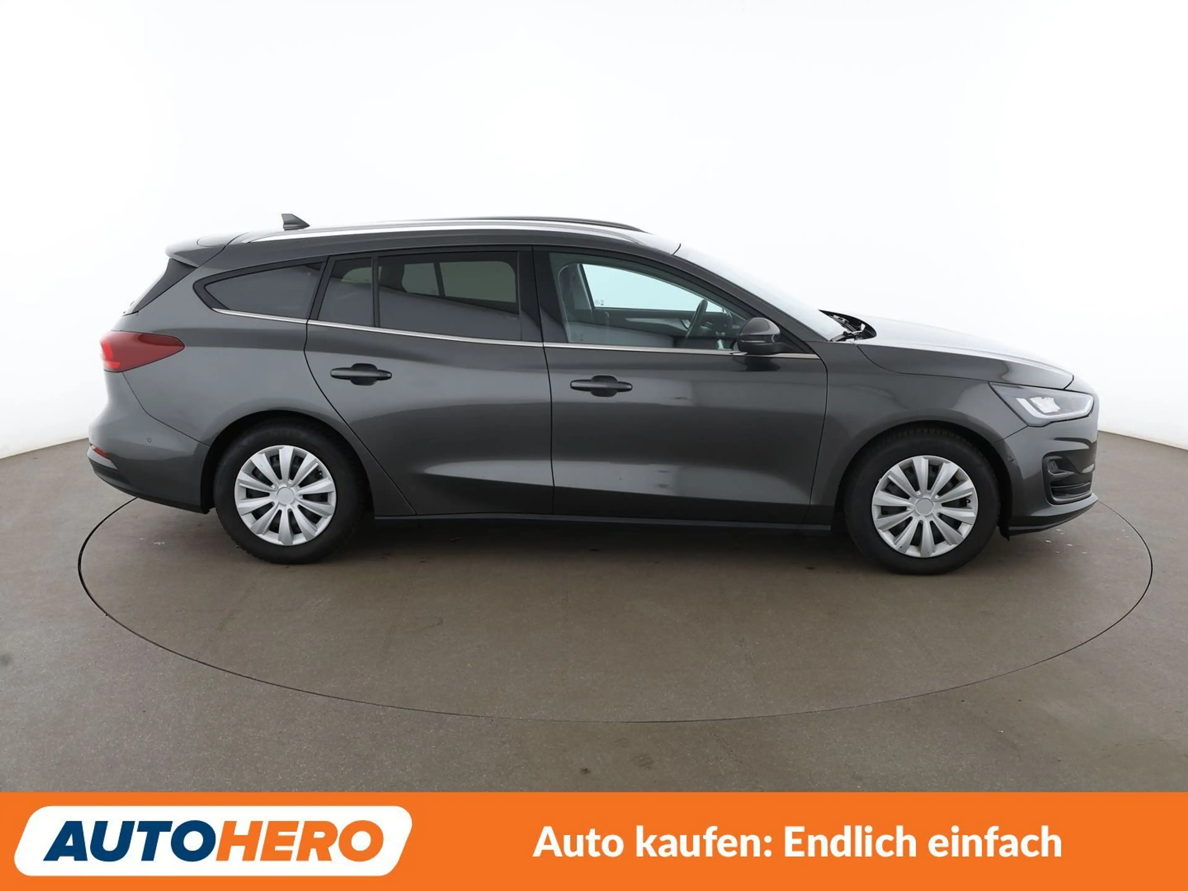 Ford Focus 1.5 TDCi EcoBlue Titanium Aut.*NAVI*LED*ACC*CAM* — photo 7