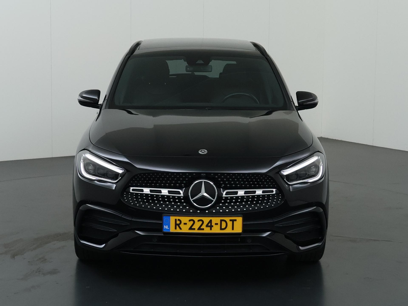 Mercedes-Benz GLA 250 e AMG Line | Night | Panoramadak | Leder | 19" lic — photo 3