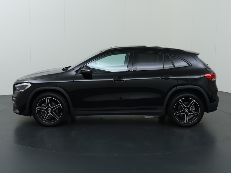 Mercedes-Benz GLA 250 e AMG Line | Night | Panoramadak | Leder | 19" lic — photo 5