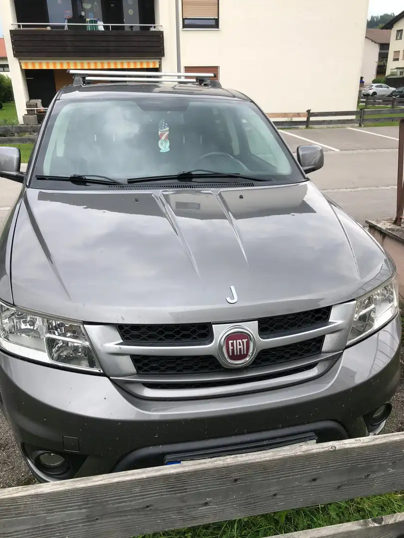 Fiat Freemont 2.0 Multijet 16V DPF Automatik Allrad Lounge - 2