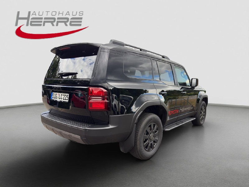Toyota Land Cruiser 2,8 D-4D 151 kW AWD Executive — photo 5