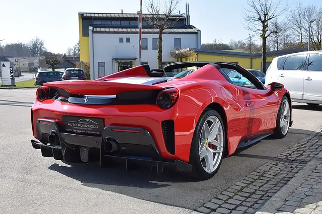 Ferrari 488 Spider Pista Spider *Full Carbon*LIFT*Kamera*Tr... Ansicht 3