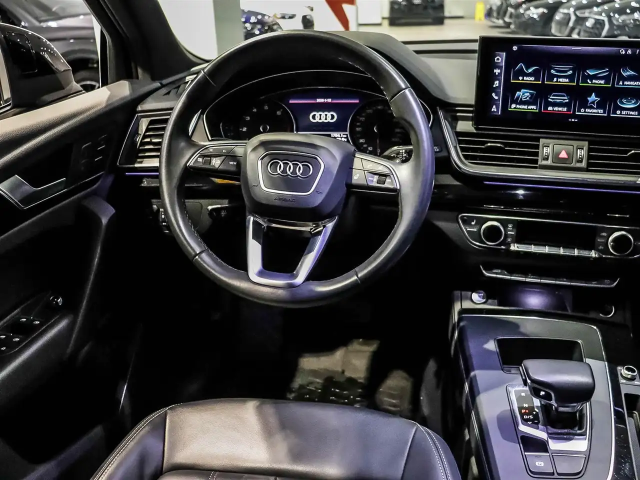 Audi Q5 снимка Audi Q5
