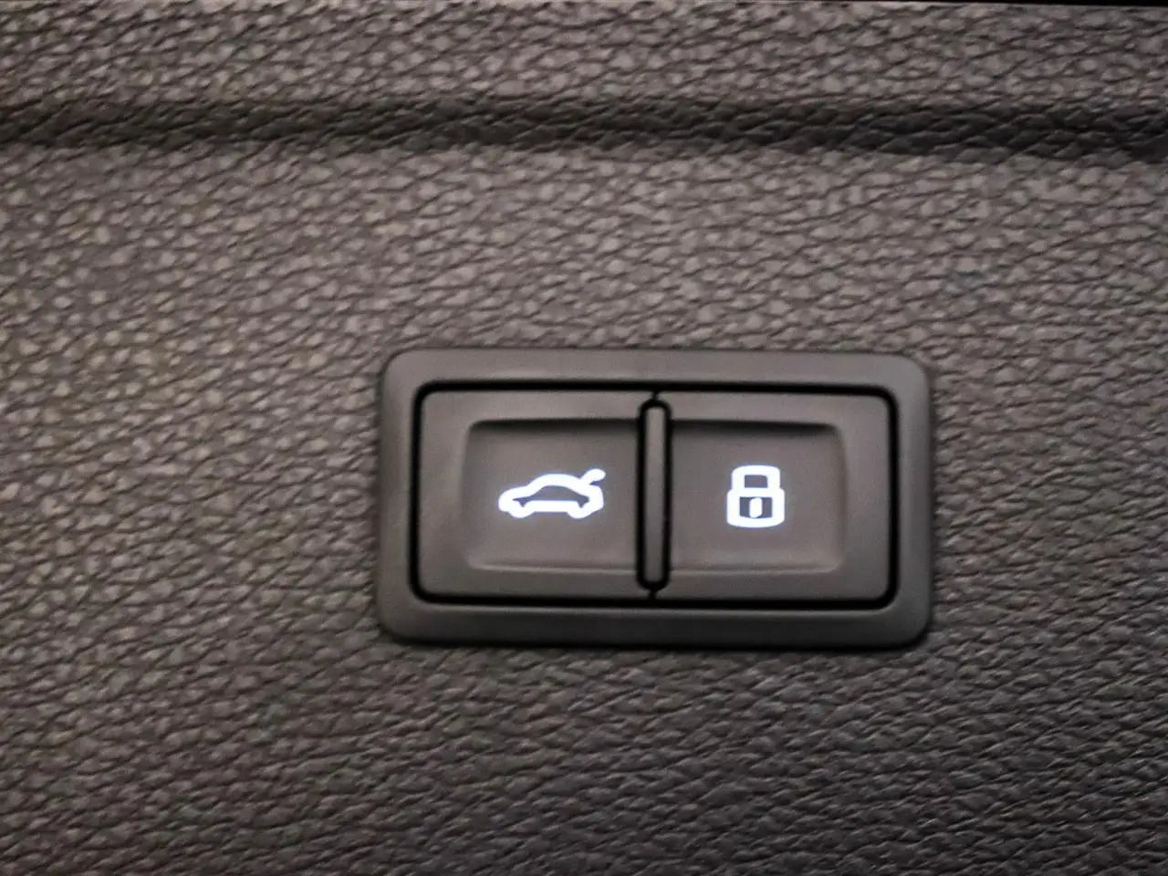 Audi Q5 снимка Audi Q5