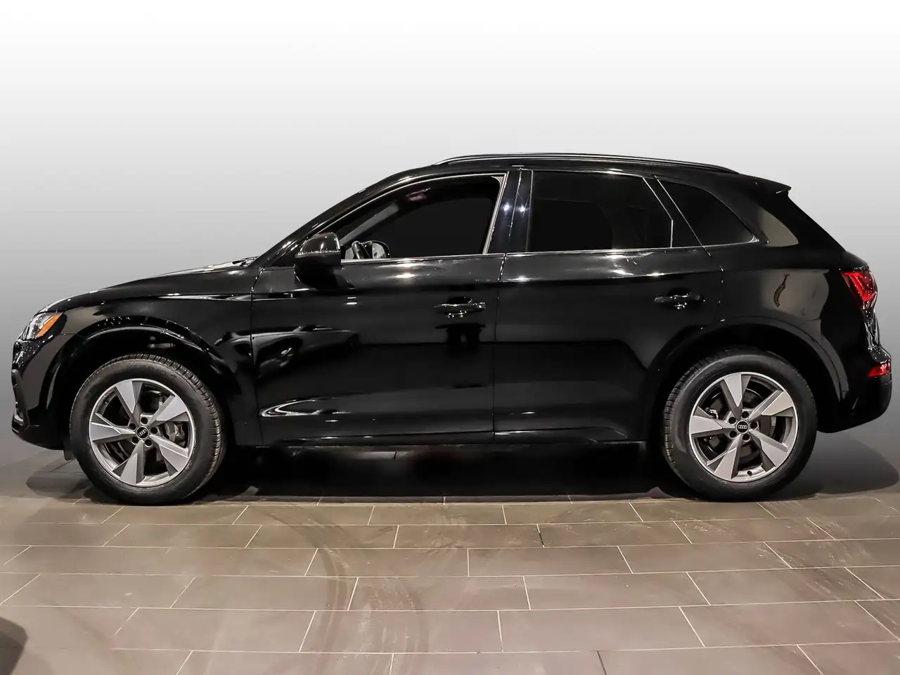 Audi Q5 снимка Audi Q5