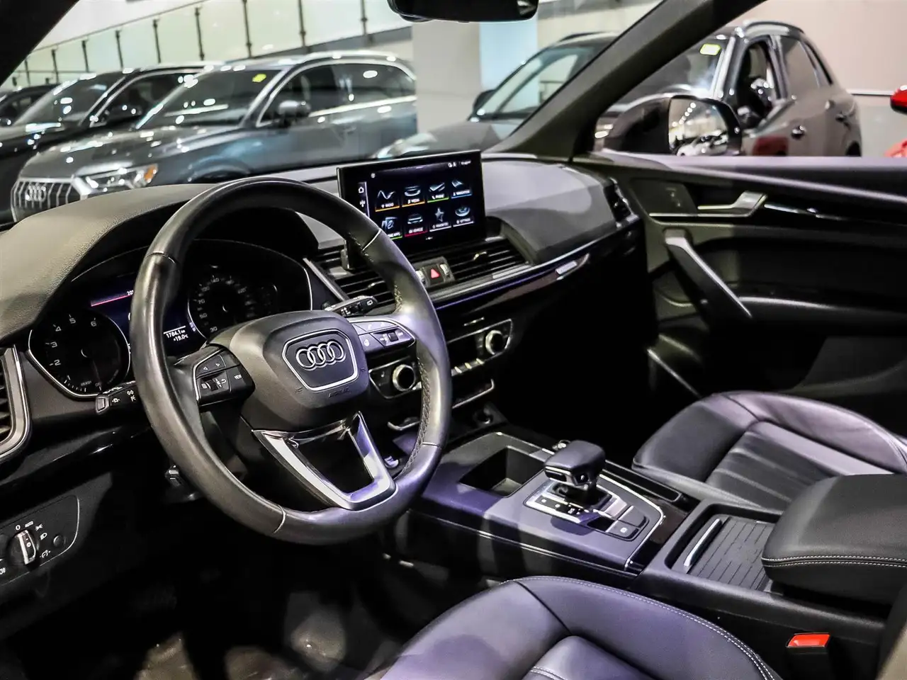 Audi Q5 снимка Audi Q5