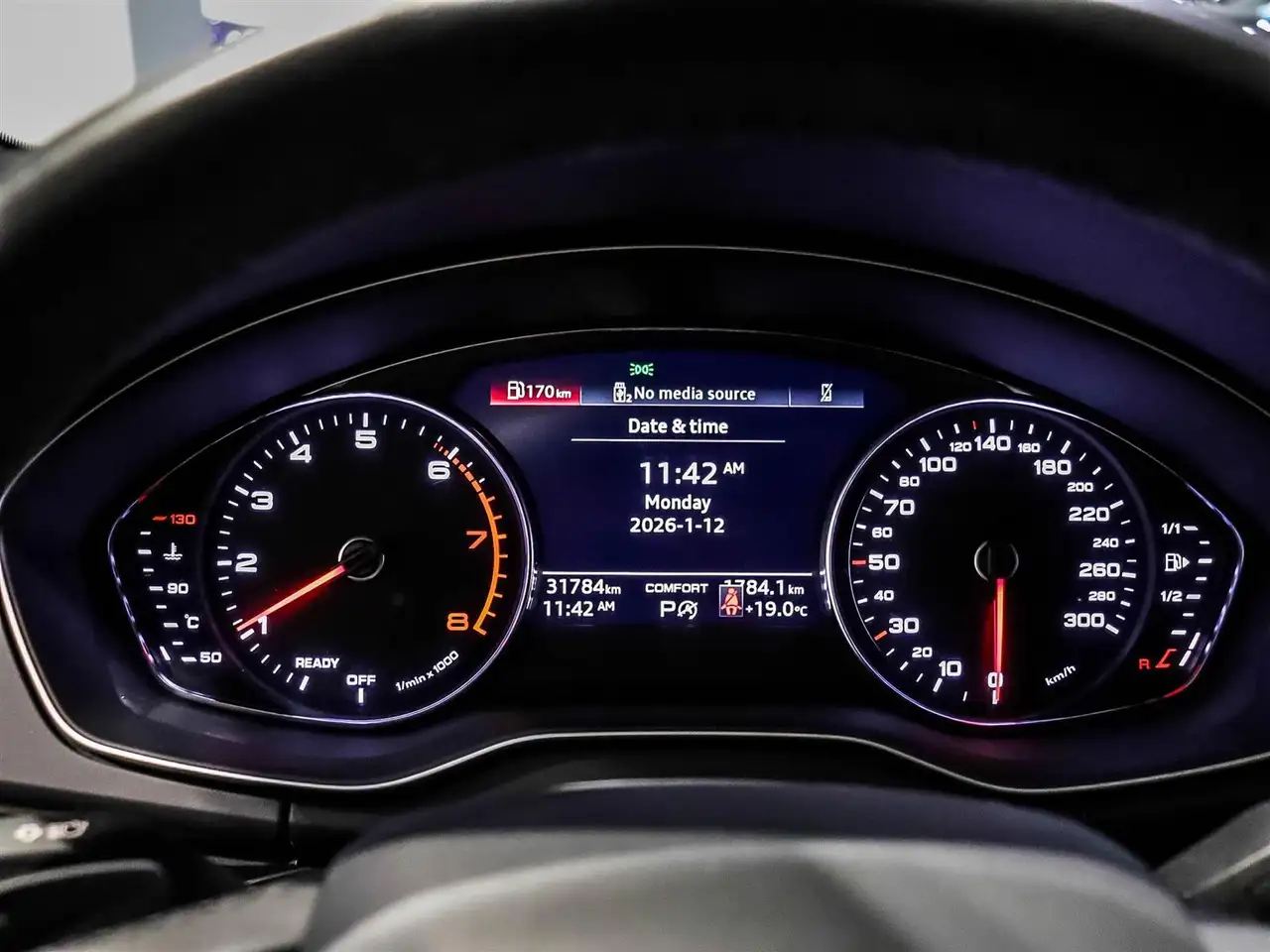 Audi Q5 снимка Audi Q5