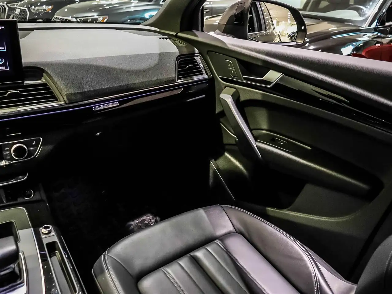 Audi Q5 снимка Audi Q5