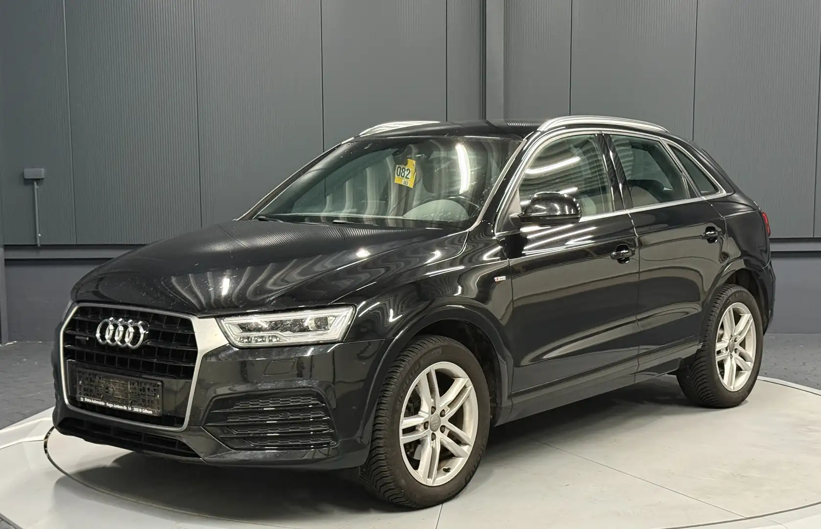 Audi Q3 quattro Sport/S-Line*135kW*NAVI*LED*T-LEDER*AHK* Fekete - 1