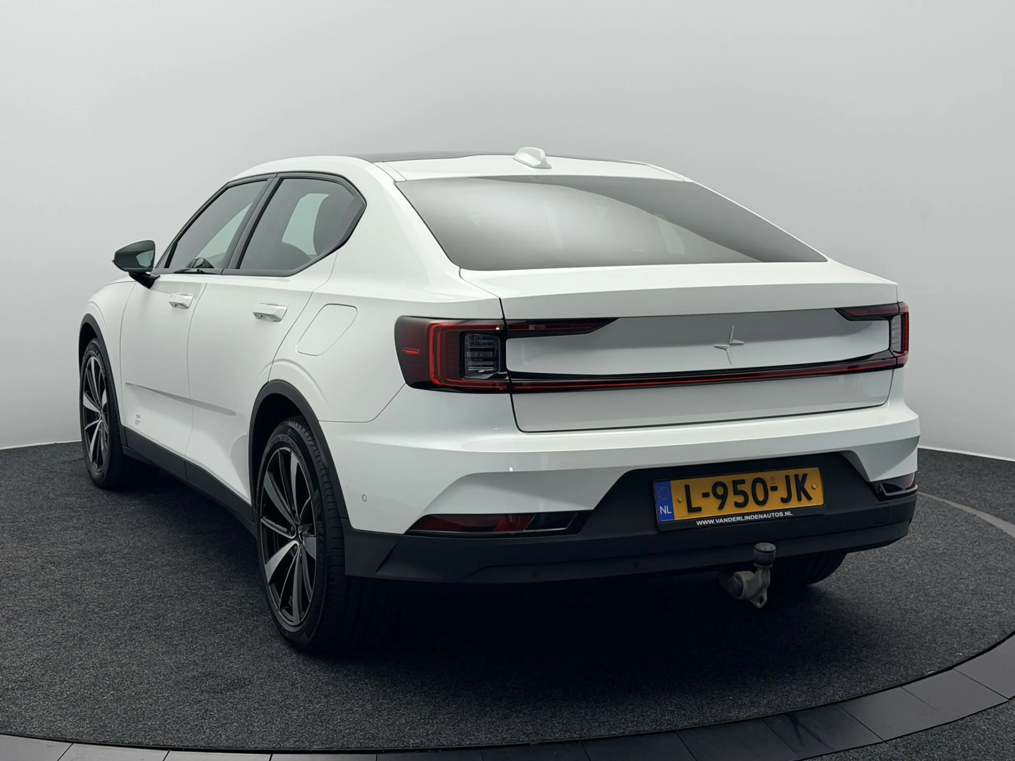 Polestar 2 Long Range Dual Motor Launch Edition 78kWh SOH 92, — photo 6