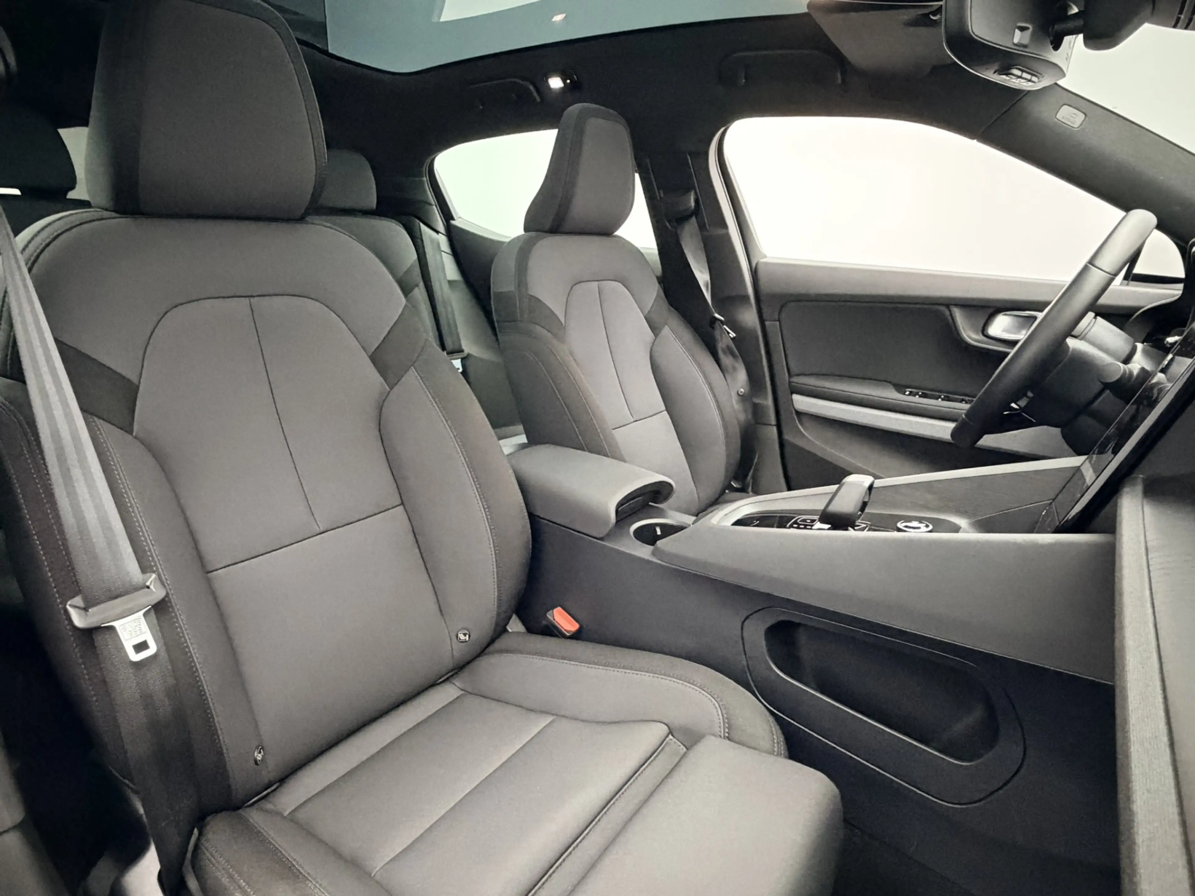 Polestar 2 Long Range Dual Motor Launch Edition 78kWh SOH 92, — photo 8