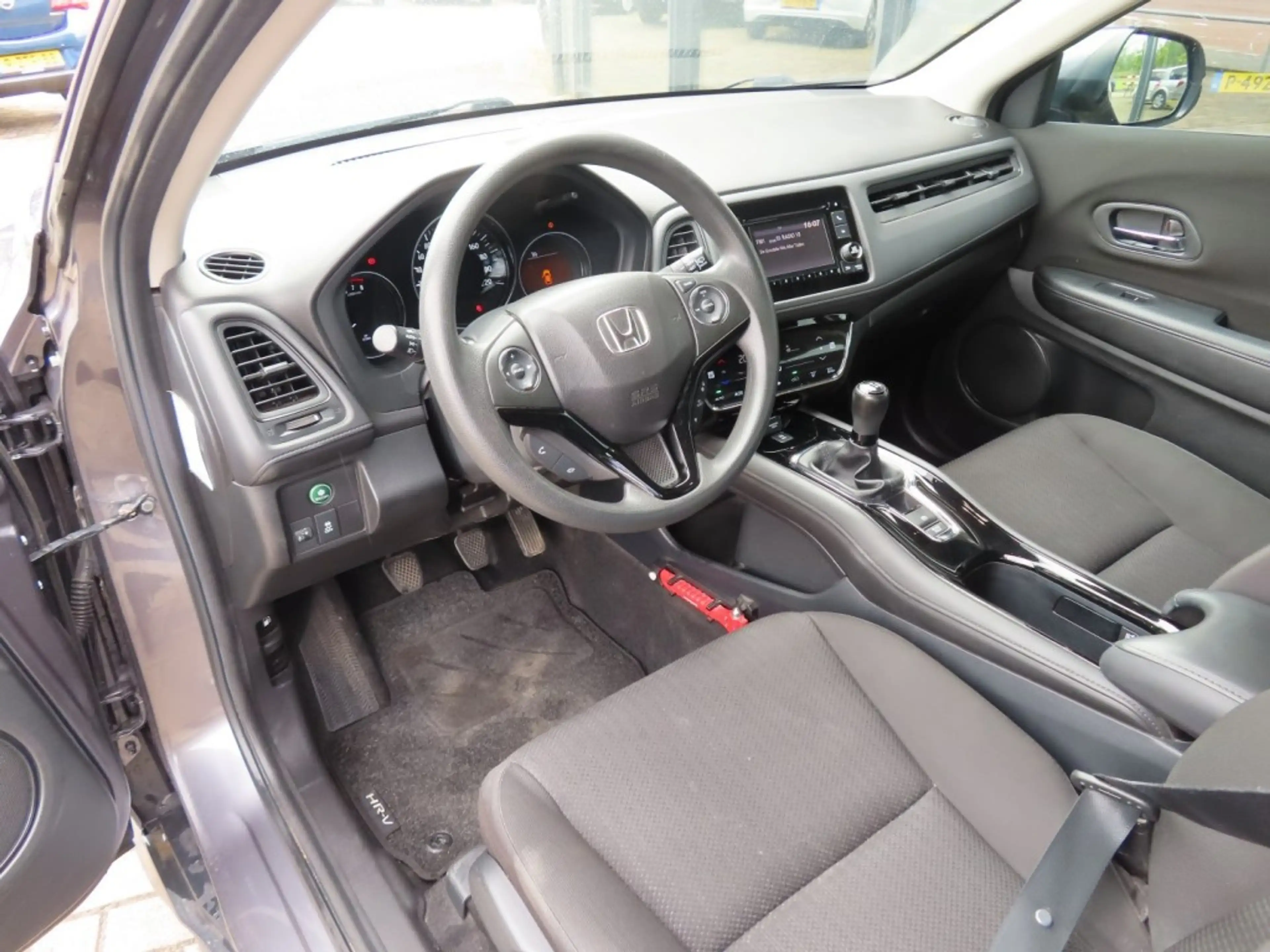 Honda HR-V 1.5 I-VTEC Comfort Ecc Cruise Pdc 2016 — photo 9