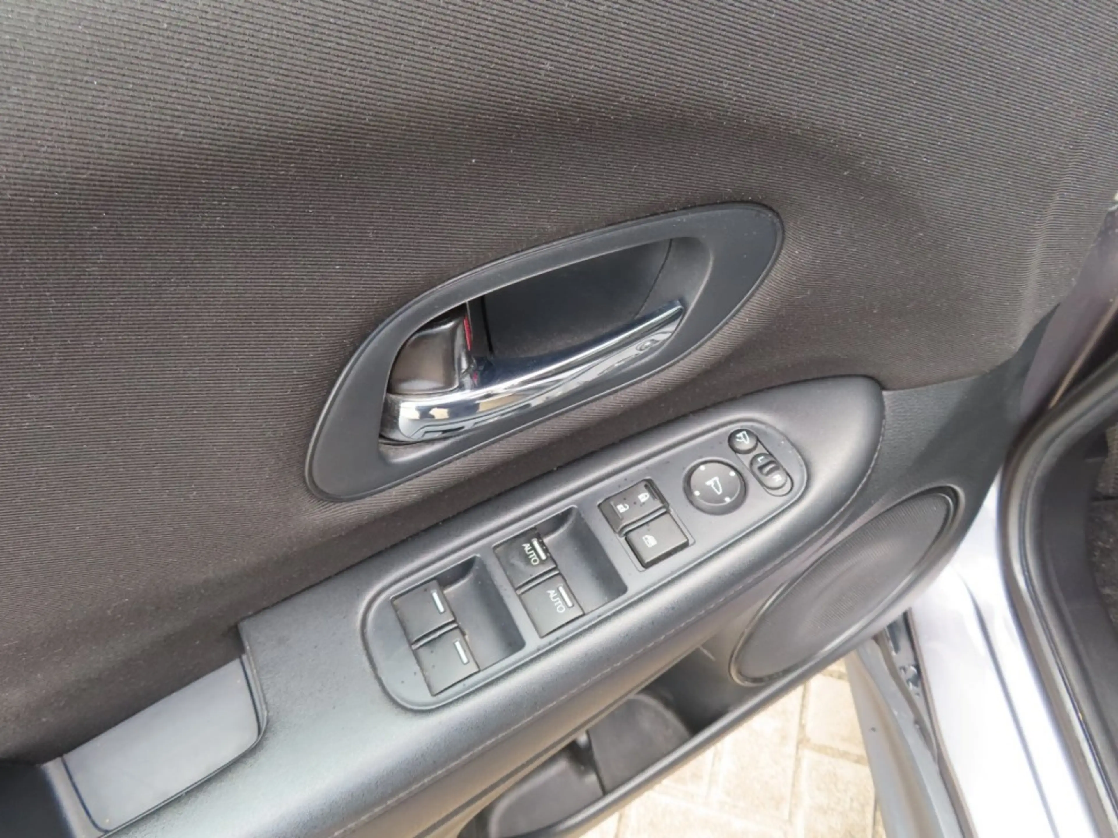 Honda HR-V 1.5 I-VTEC Comfort Ecc Cruise Pdc 2016 — photo 14