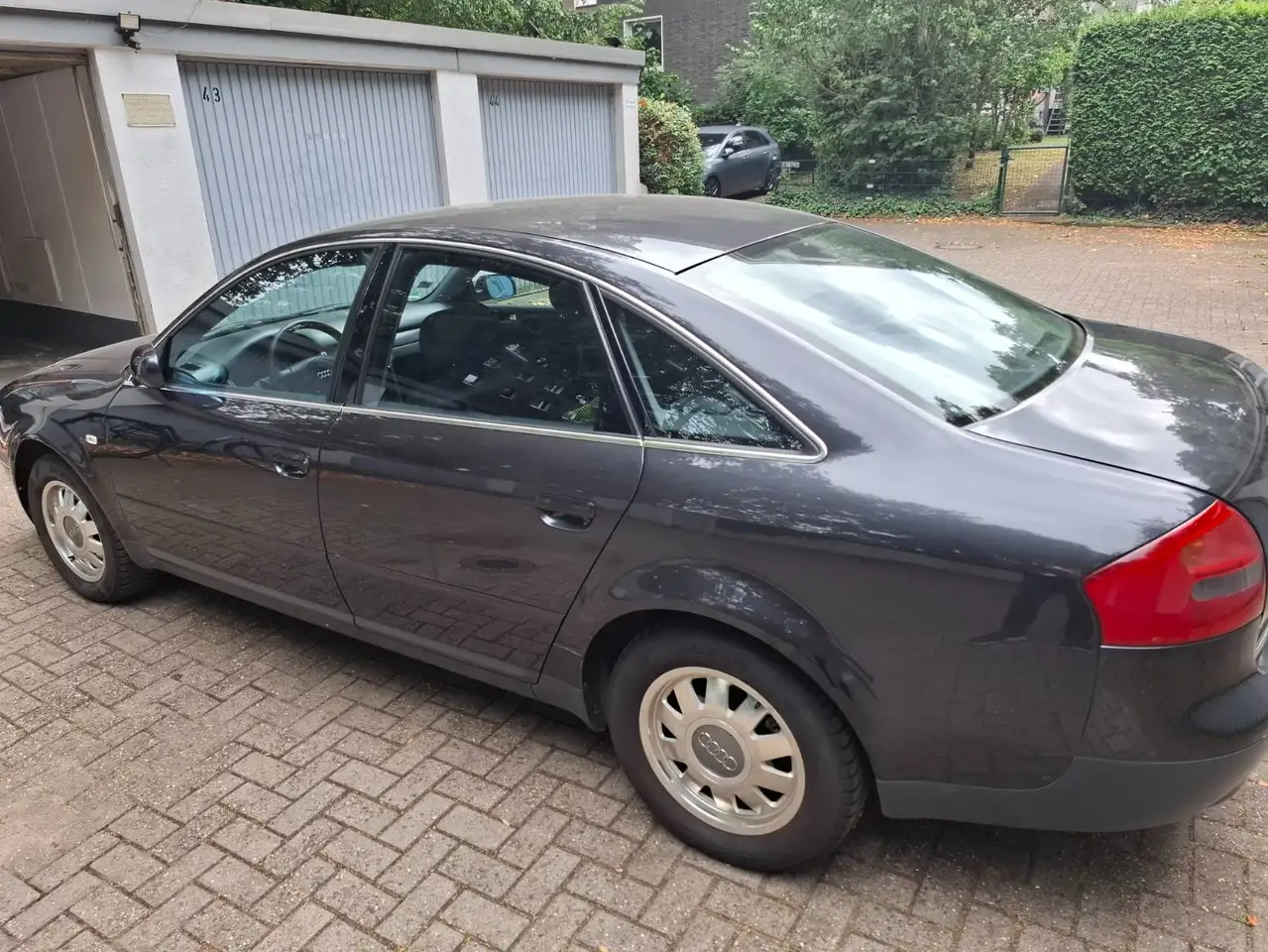 Audi A6 2.4, foto 4