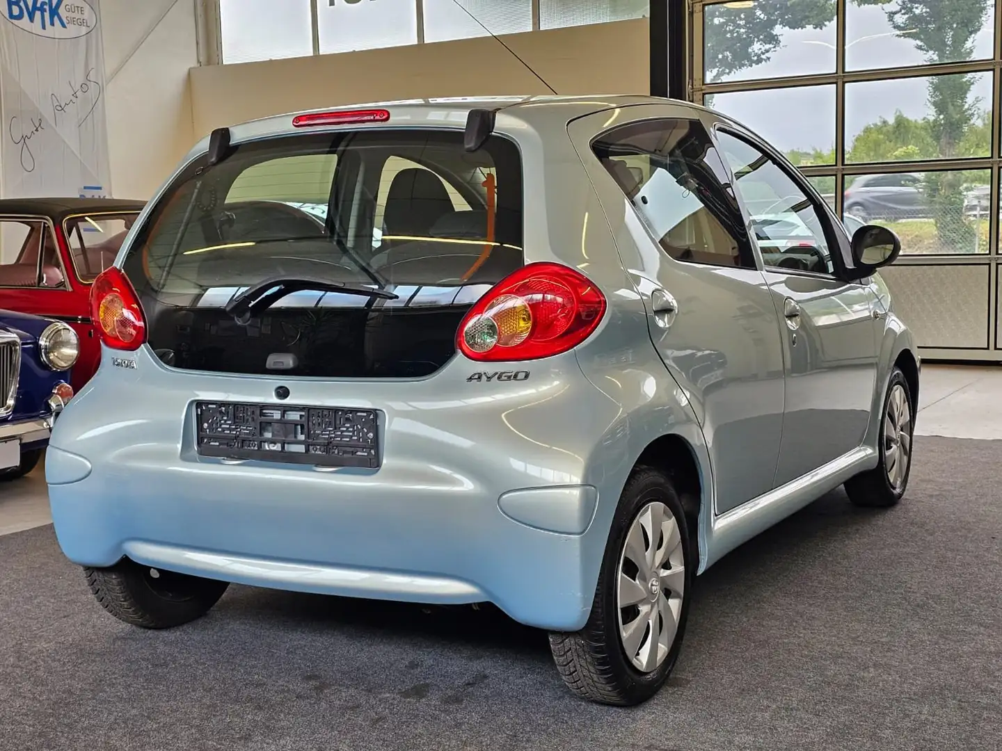 Toyota Aygo Cool - 2