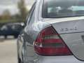 Mercedes-Benz E 240 Avantgarde UNIEK LAGE KM STAND/YOUNGTIMER Gris - thumbnail 5
