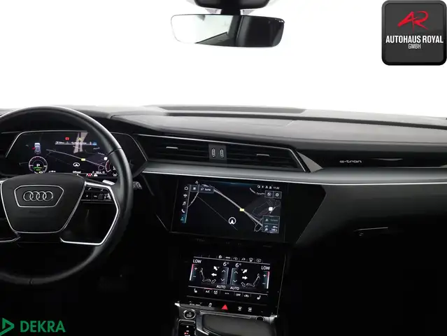 Audi E-Tron view 8