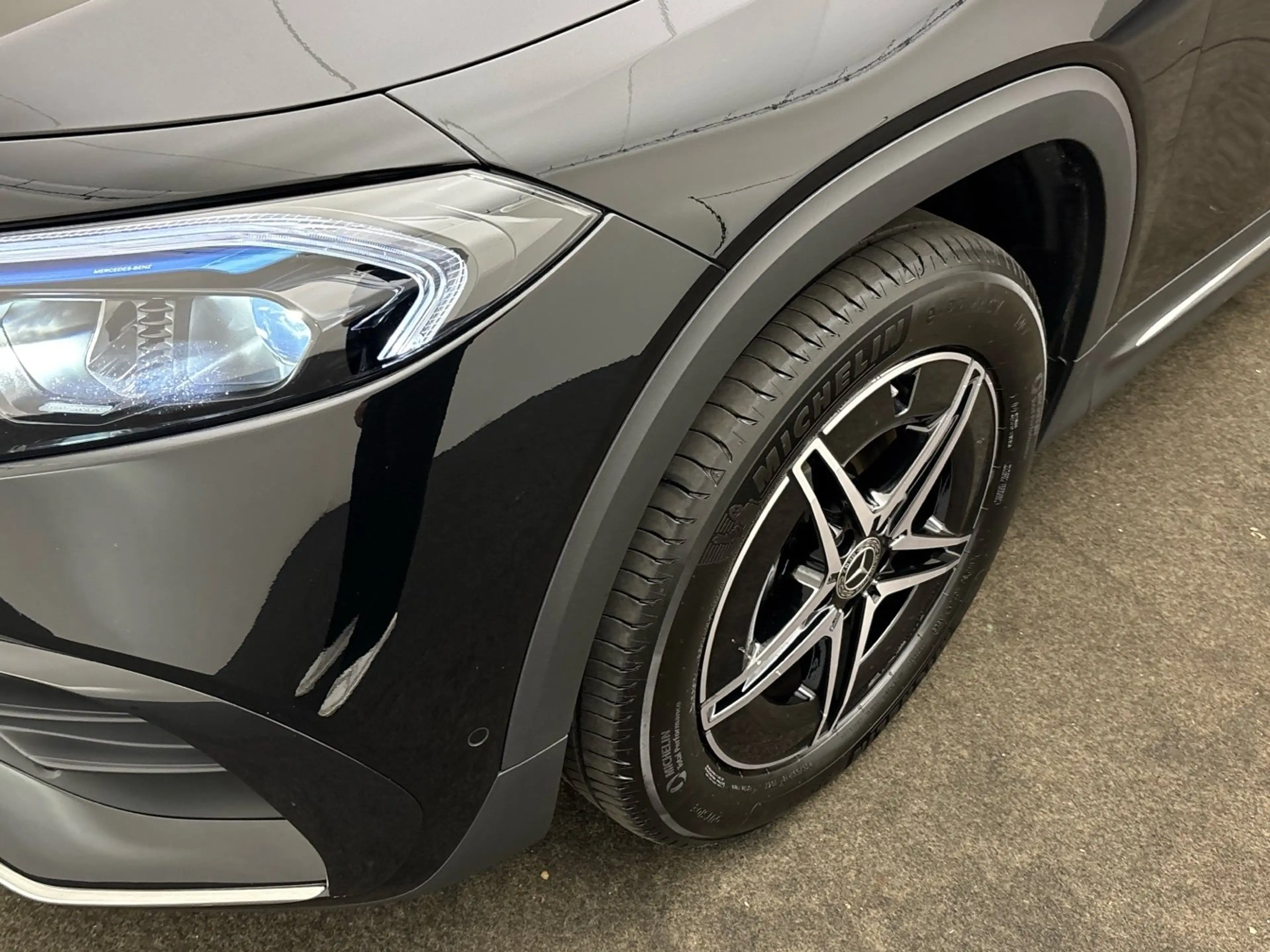 Mercedes-Benz EQB 250 + AMG 360°-K. Totwinkel Ambiente 7-Sitzer — photo 7
