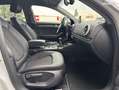 Audi A3 1.6 TDI 110CH S&S DESIGN PHASE 2 ENTRETIEN À JOUR Weiß - thumbnail 6