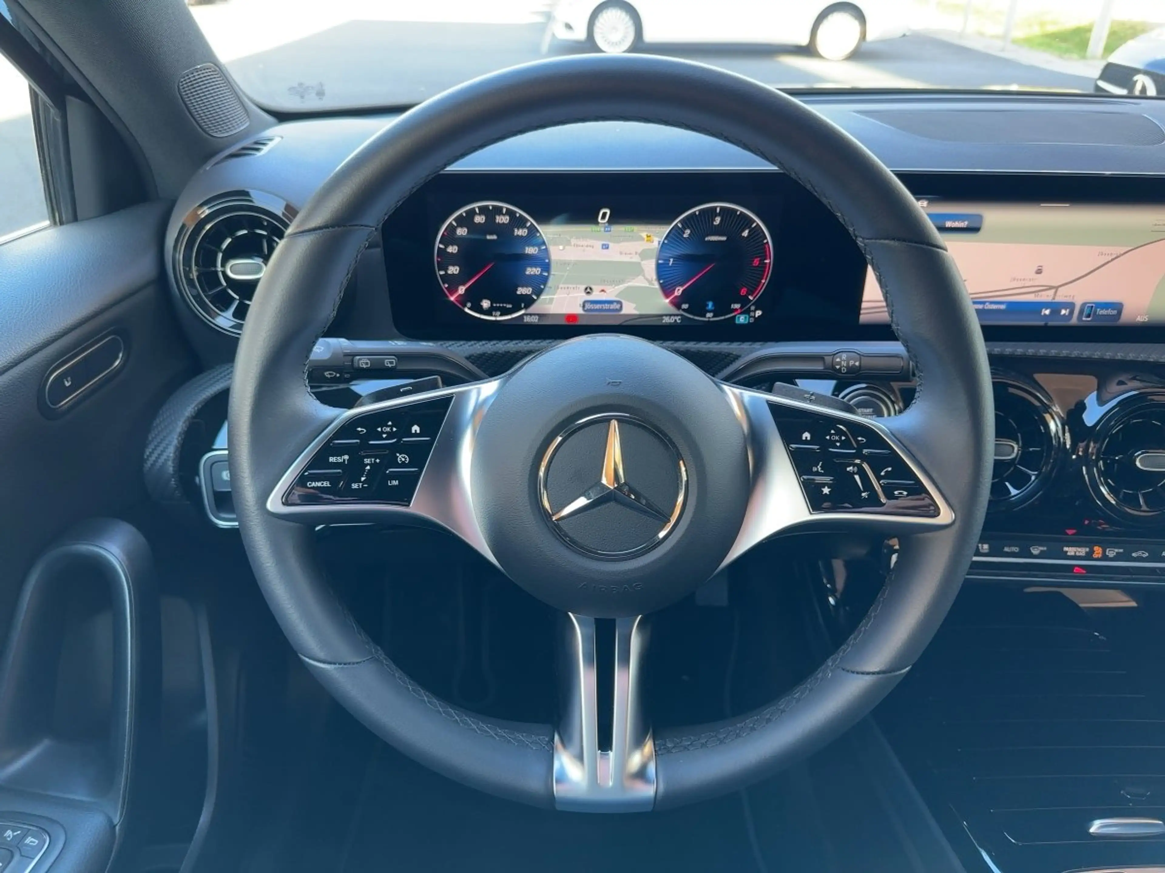 Mercedes-Benz A 180 d Kompaktlimousine NP: 42.557 LED RKam Shz — photo 11