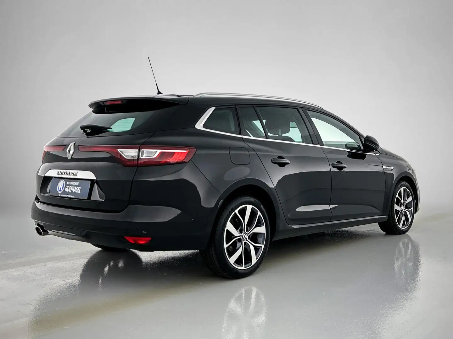 Renault Megane Estate 1.2 TCe Bose | Automaat | Adaptieve Cruise Zwart - 2