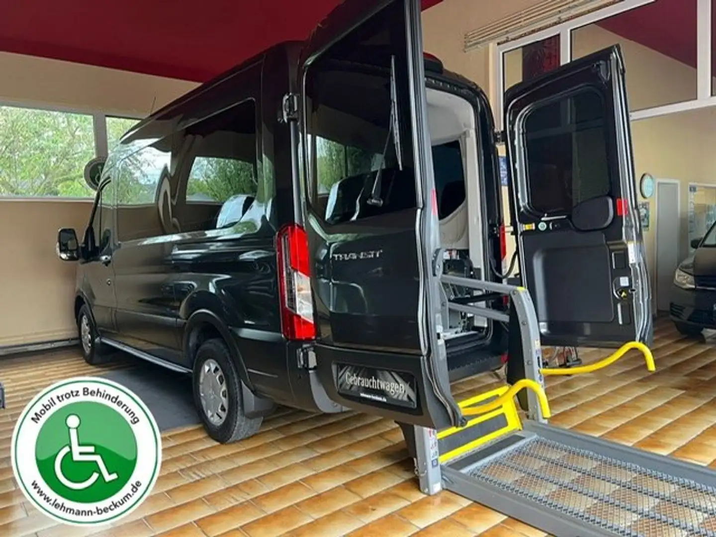 Ford Transit Autom. Rollstuhl-Hecklift Nav Kam Sthzg 3-Si+Rolli Grau - 1