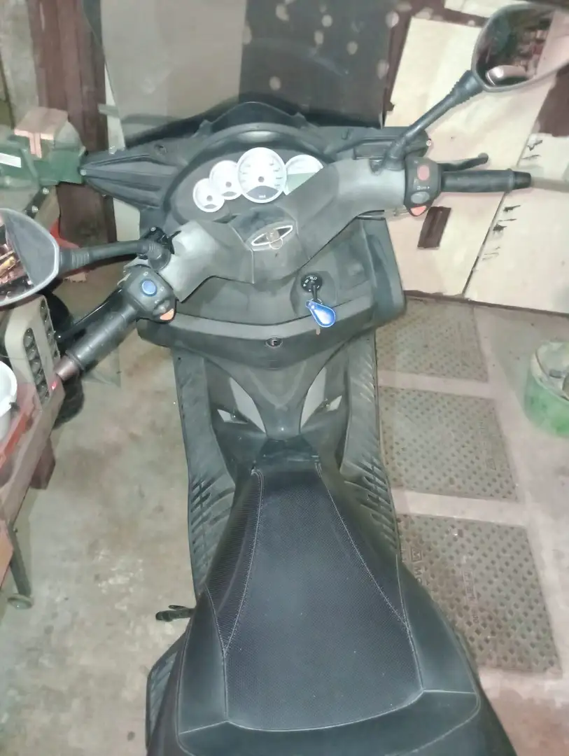 Malaguti Madison 250 250 ie serie 3 Gris - 1