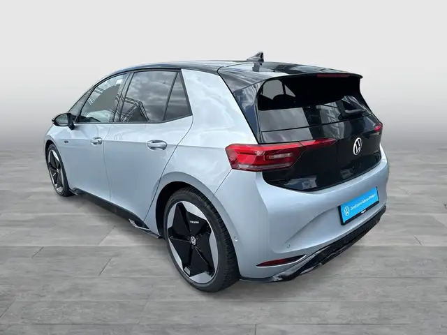 Volkswagen Id.3 view 7