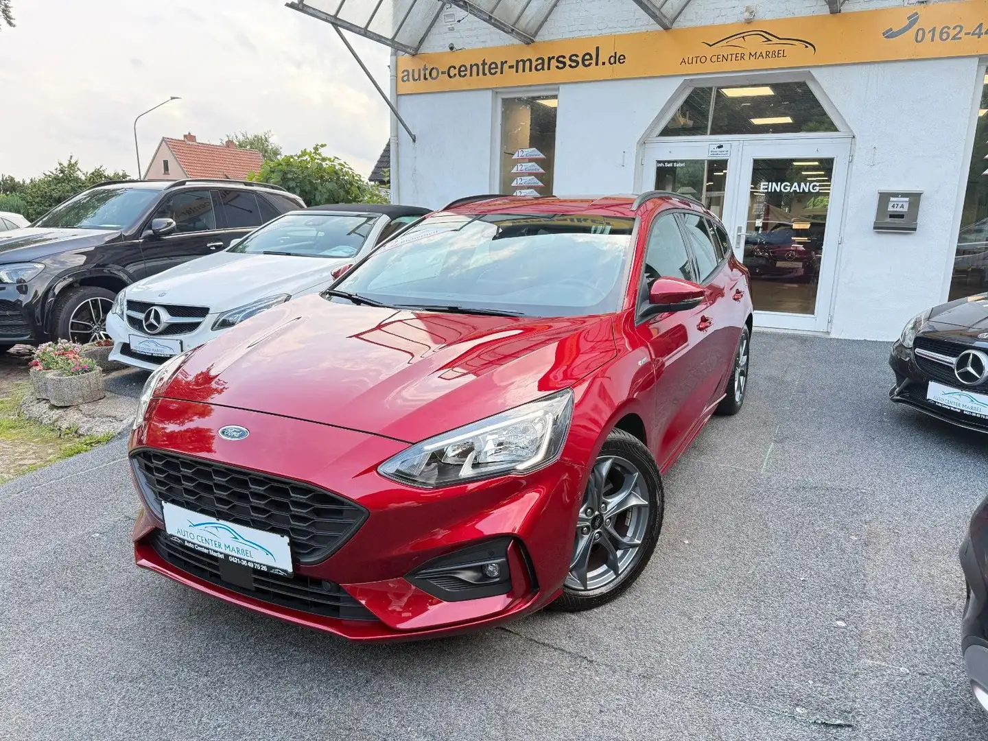 Ford Focus ST-Line X SPURHALTE/SPORT/AHK/LED/KAMERA Piros - 1