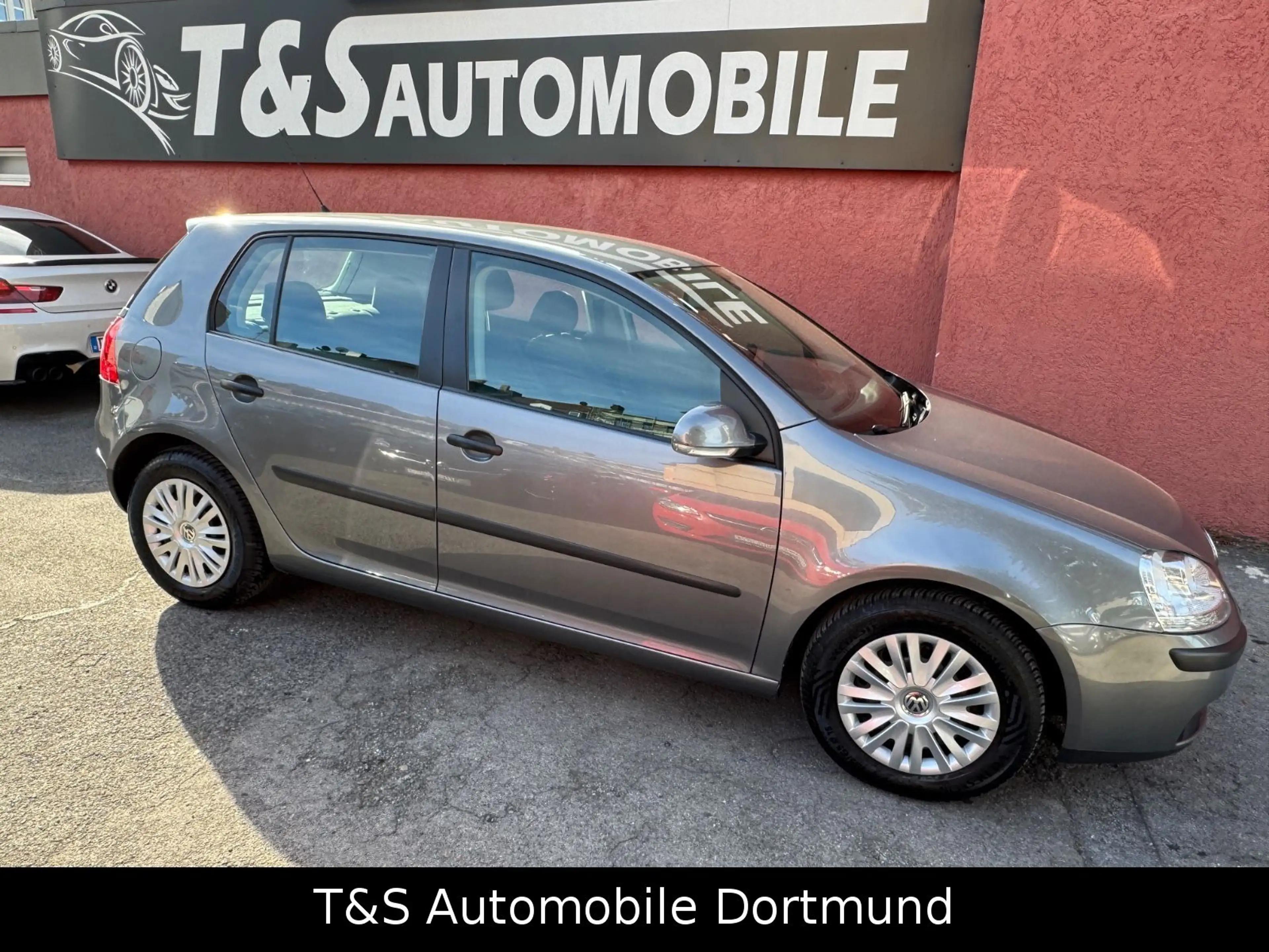 Volkswagen Golf V 1.6 Lim. Trendline -1 hand- ( Tüv Neu ) — photo 10