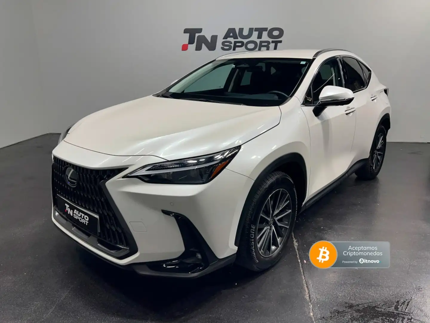 Lexus NX 450h+ Executive+ 4WD Weiß - 1