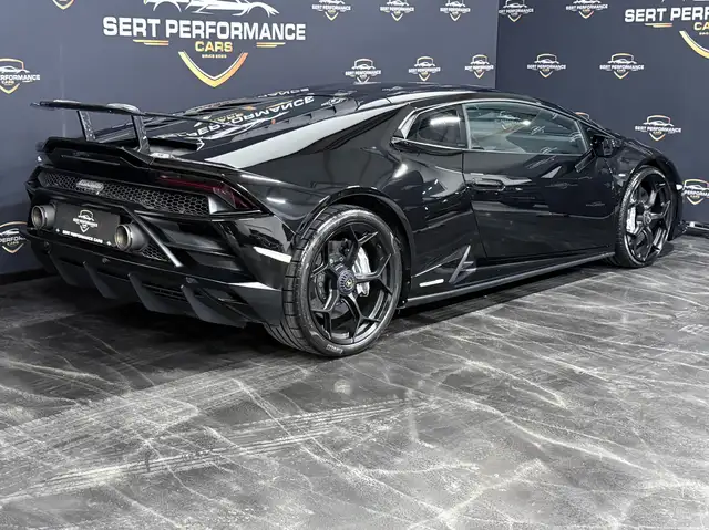 Lamborghini Huracán Huracán Evo AWD **Carbon Seats** Ansicht 26